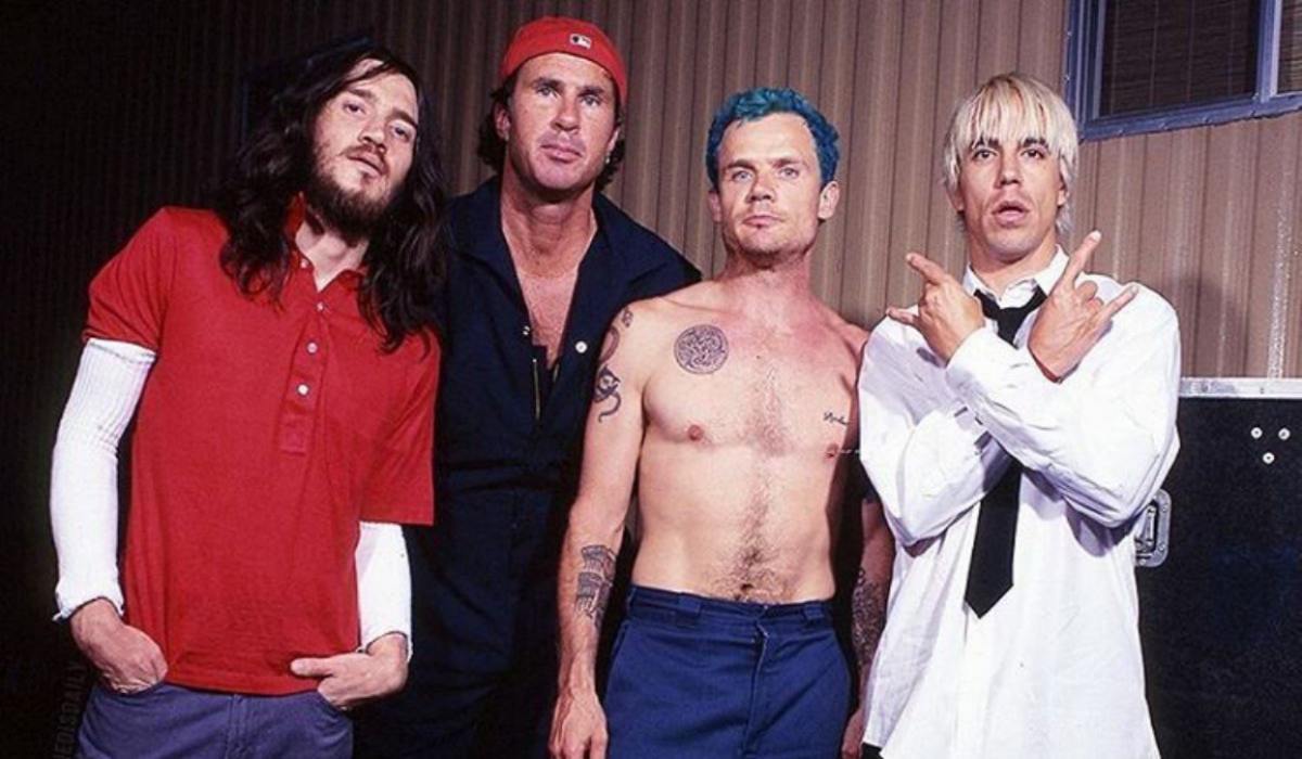 red hot chilli peppers concert 3