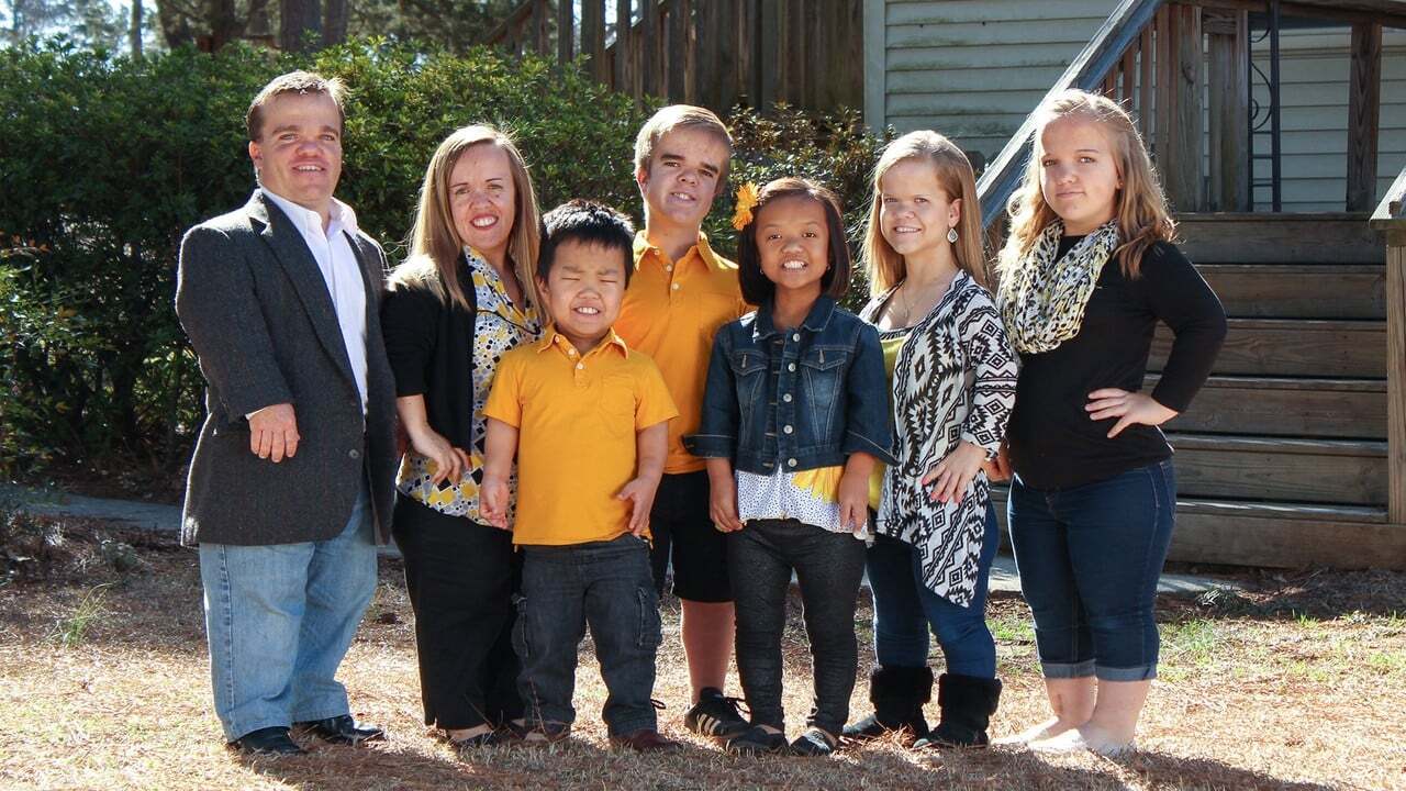 7 Little Johnstons Season 12 Cast