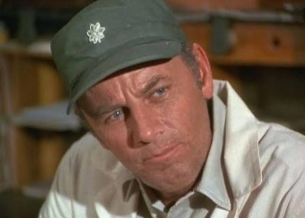 Why did Henry Blake leave mash