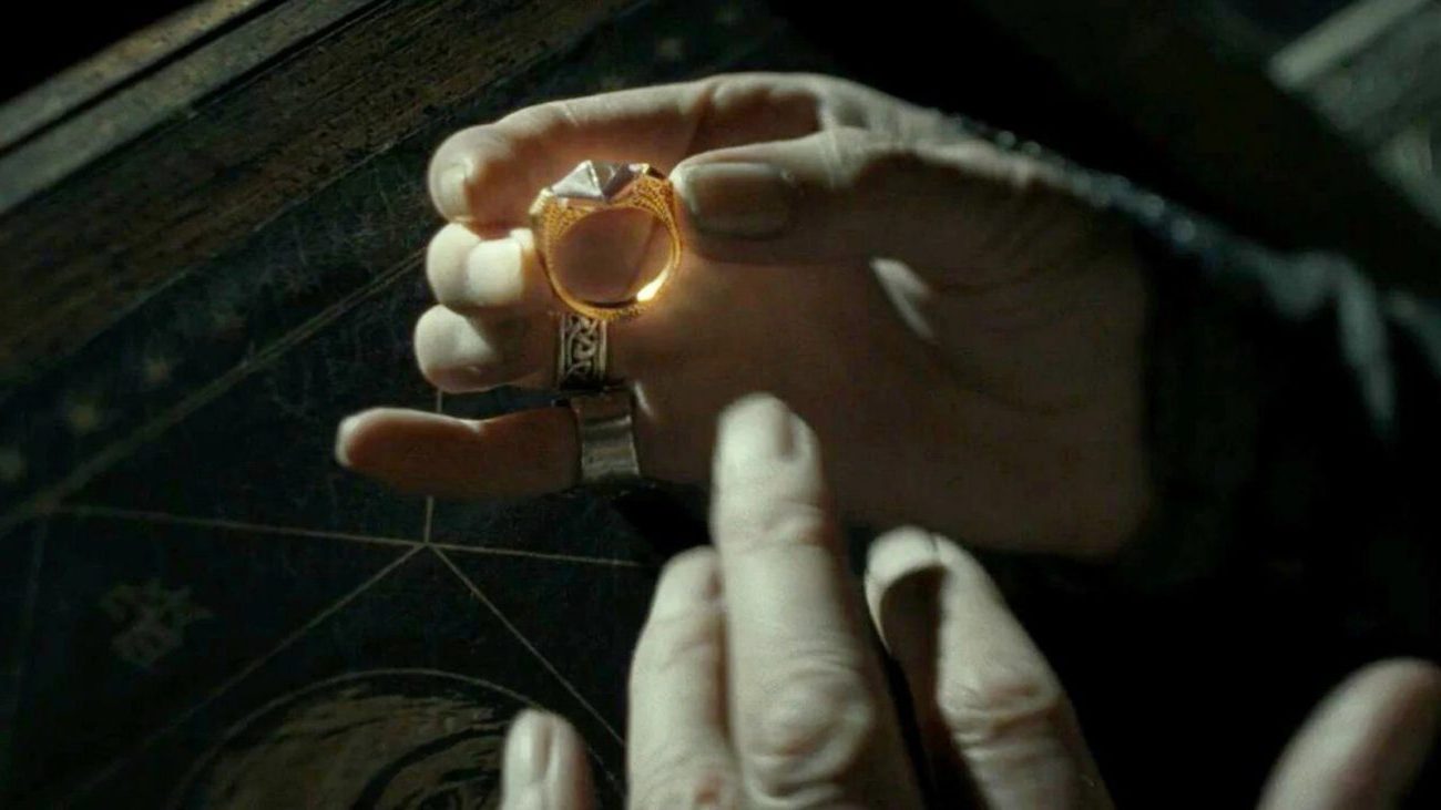 dumbledore ring e1661253757412