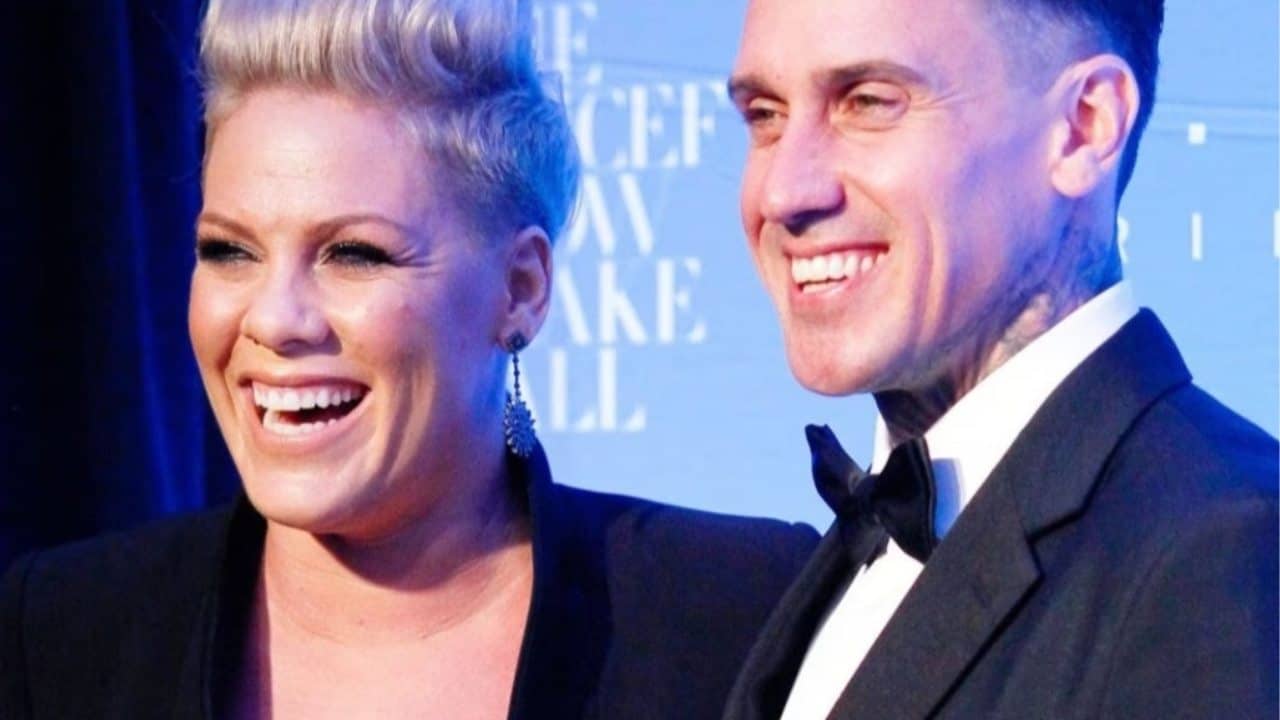 Pinks Divorce From Carey Hart ft