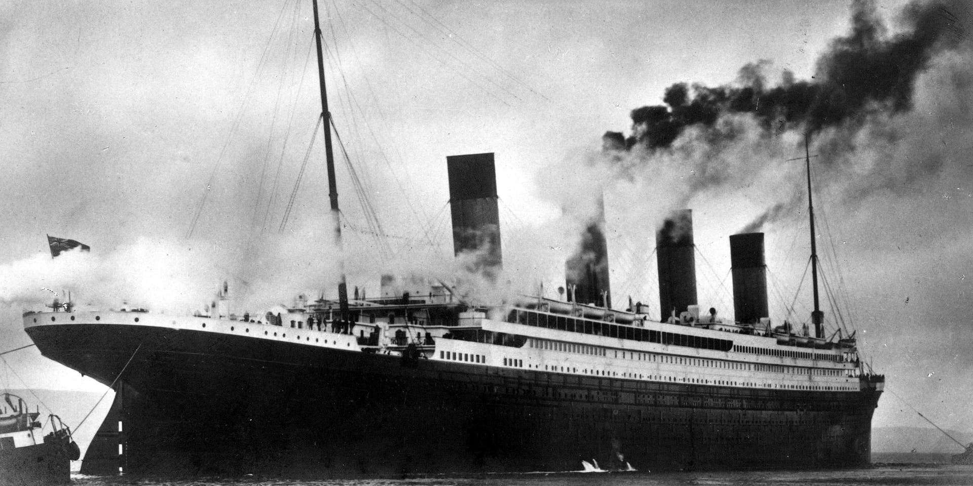 Titanic History