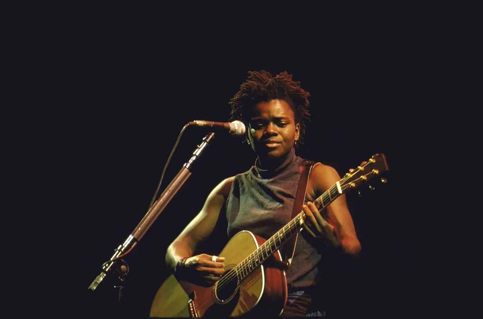 TRACY CHAPMAN 1988 billboard 1548