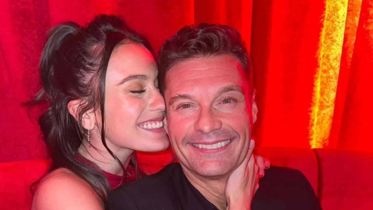 Ryan Seacrest And Aubrey Paige's Fashionable Outing At Pre-Valentine's Day NYFW Show 11 Ryan Seacrest And Aubrey Paiges Fashionable Outing At Pre Valentines Day NYFW Show2