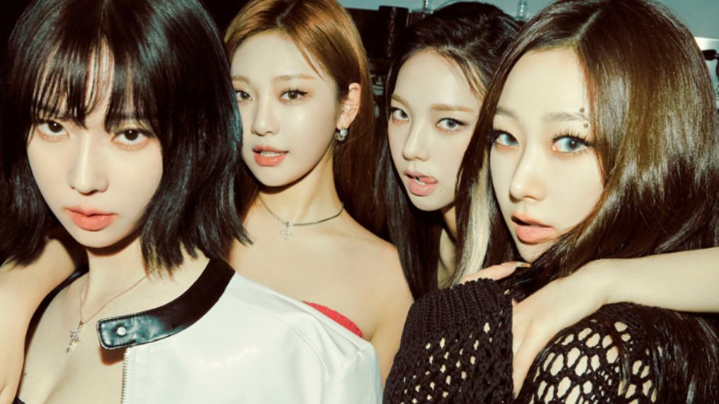 aespa NingNings Weibo debut sparks Korean controversy Chinese opportunity
