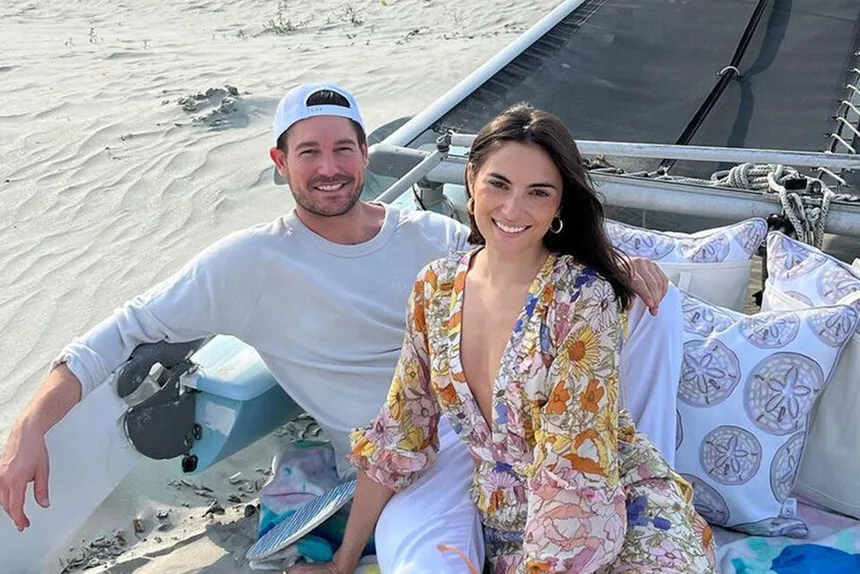 Paige DeSorbo and Craig Conover3.webp