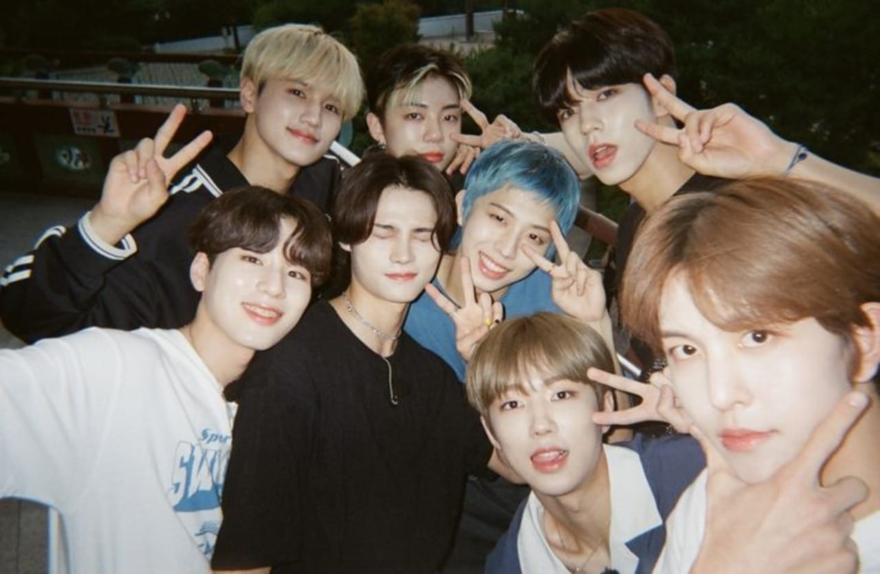 How the Rookie Group’s Playful Response Won Over Fans 1 8TURN 1