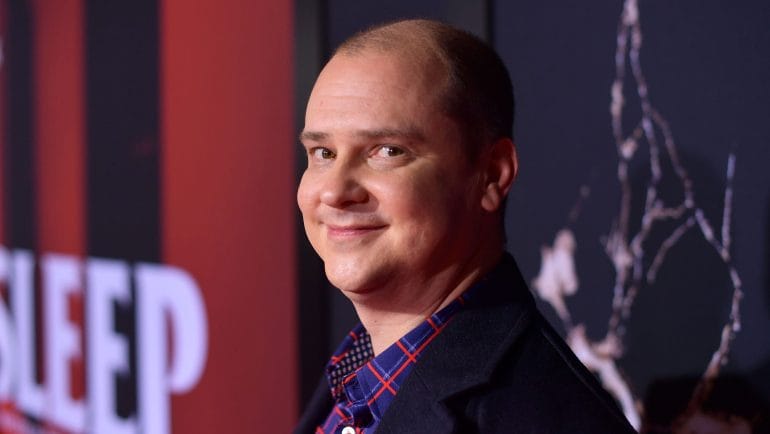 horror maestro mike flanagan in talks to direct next exorcis yryn