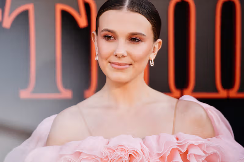 https hypebeast.com wp content blogs.dir 6 files 2019 07 millie bobby brown stranger things eleven actress age movies career 1.avif